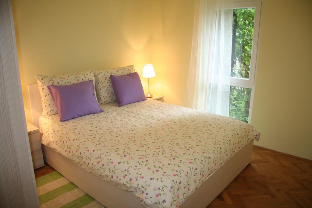 Sabina Apartments Omiš Δωμάτιο φωτογραφία