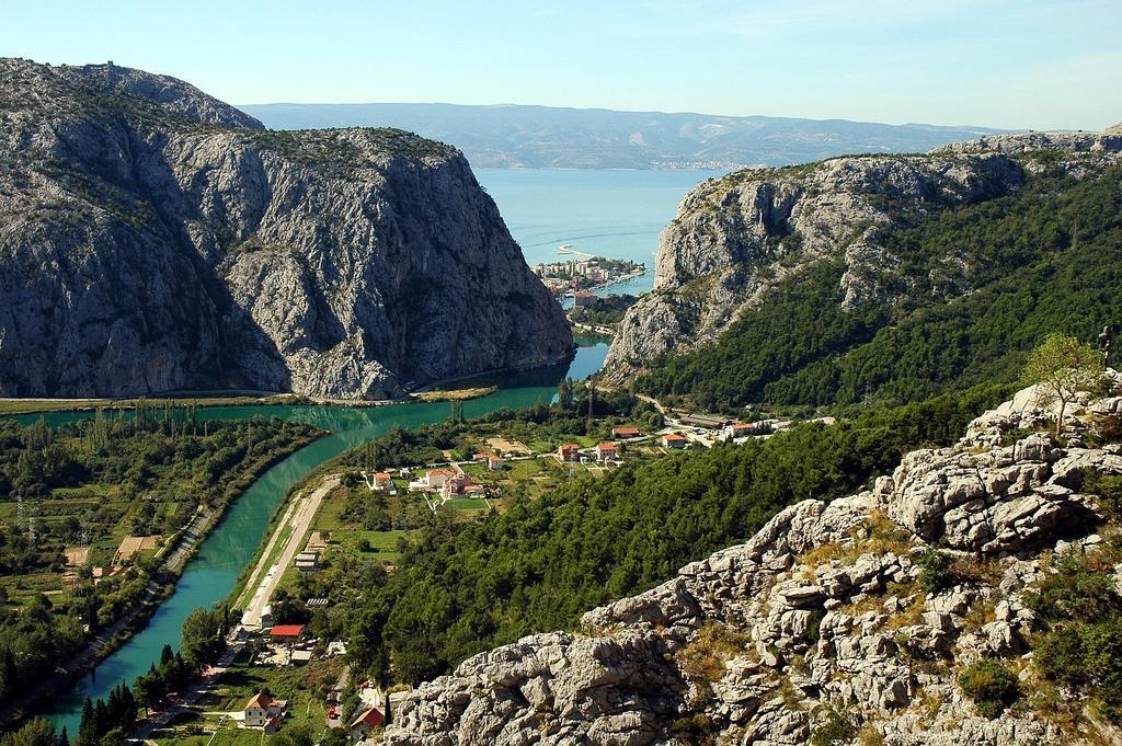 Sabina Apartments Omiš Δωμάτιο φωτογραφία