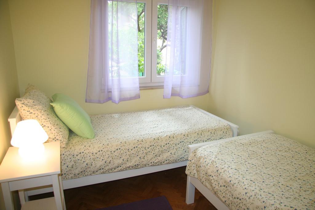 Sabina Apartments Omiš Δωμάτιο φωτογραφία